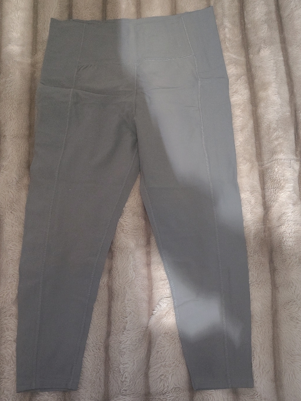 BCBGMaxAzria Light Gray Seam Detail Leggings
